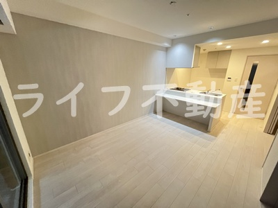 スプランディッド玉造DUEの居間・リビング