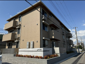 エレナ本山