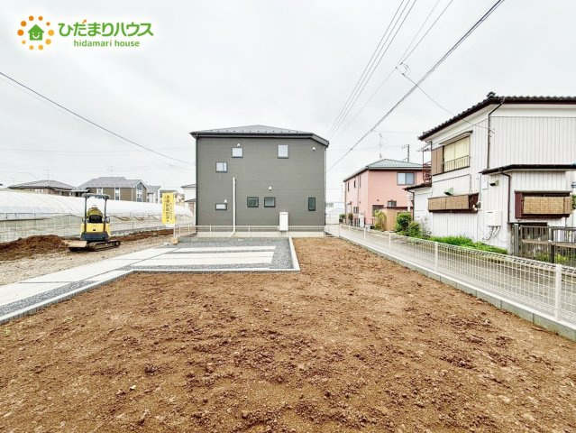 野田市木間ケ瀬2期　新築戸建　2号棟の庭|お子様の元気なお外遊びも、自宅のお庭なら安心ですね(^^♪						
