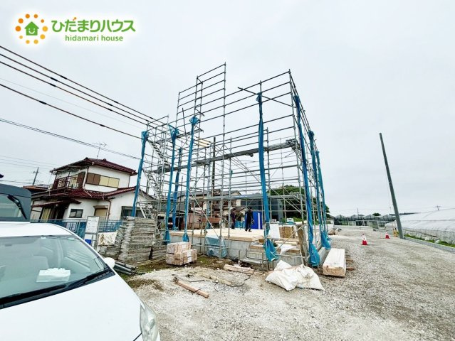 野田市木間ケ瀬2期　新築戸建　2号棟の前面道路含む現地写真
