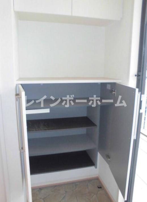 チェリーセージの玄関