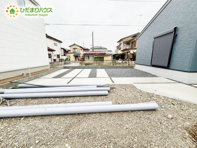 野田市木間ケ瀬2期　新築戸建　3号棟の駐車場|カースペースは3台分確保!(^^)!					
