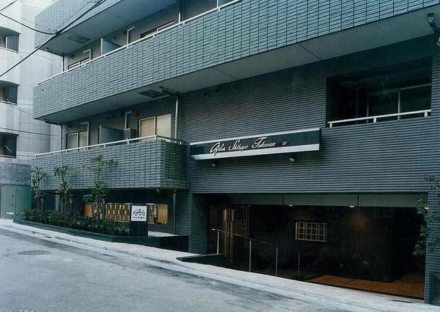 ガーラ渋谷常磐松のエントランス