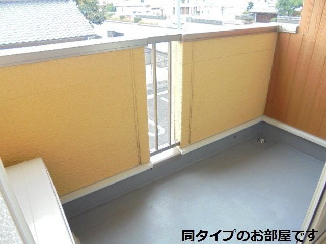 ちゅらブリーズのバルコニー|バルコニー付きです