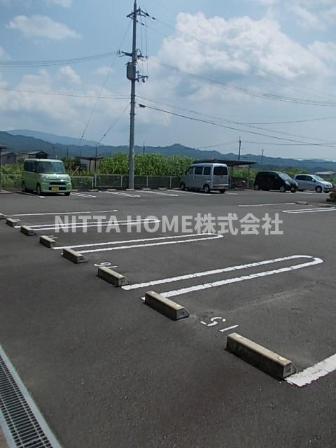 京丹後市大宮町善王寺のアパートの駐車場|敷地内に２台分の空きがあります！