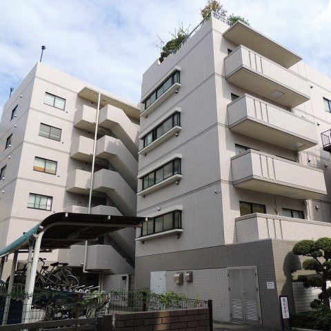 ハイキャスト大山の外観