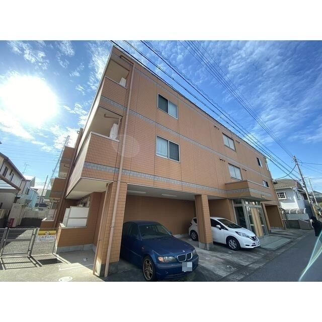 カーサノザキⅦの外観