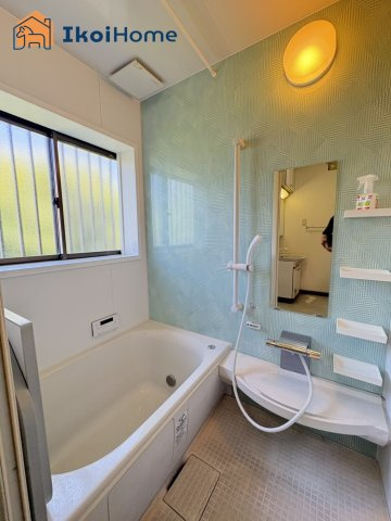 明石市魚住町金ケ崎　中古戸建の浴室|【ホームページに現地動画掲載中】●年中無休：当日予約可●1坪タイプの広々したユニットバスになります。