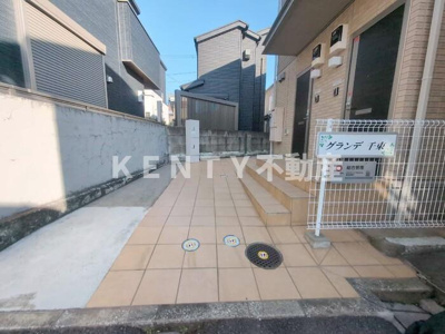 【エントランス】 | グランデ千束 | 建物の内部です