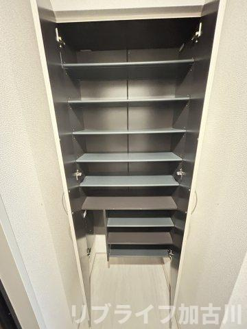 レジデンス尾上町の収納
