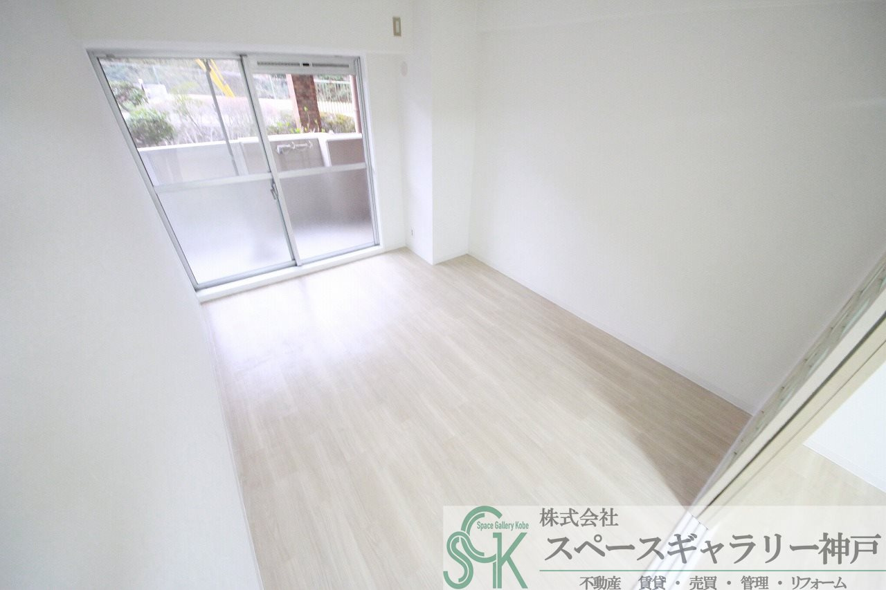 パールヒル清水が丘の寝室|※同じ間取りの別のお部屋のお写真です
※色味仕様が異なる場合がございます