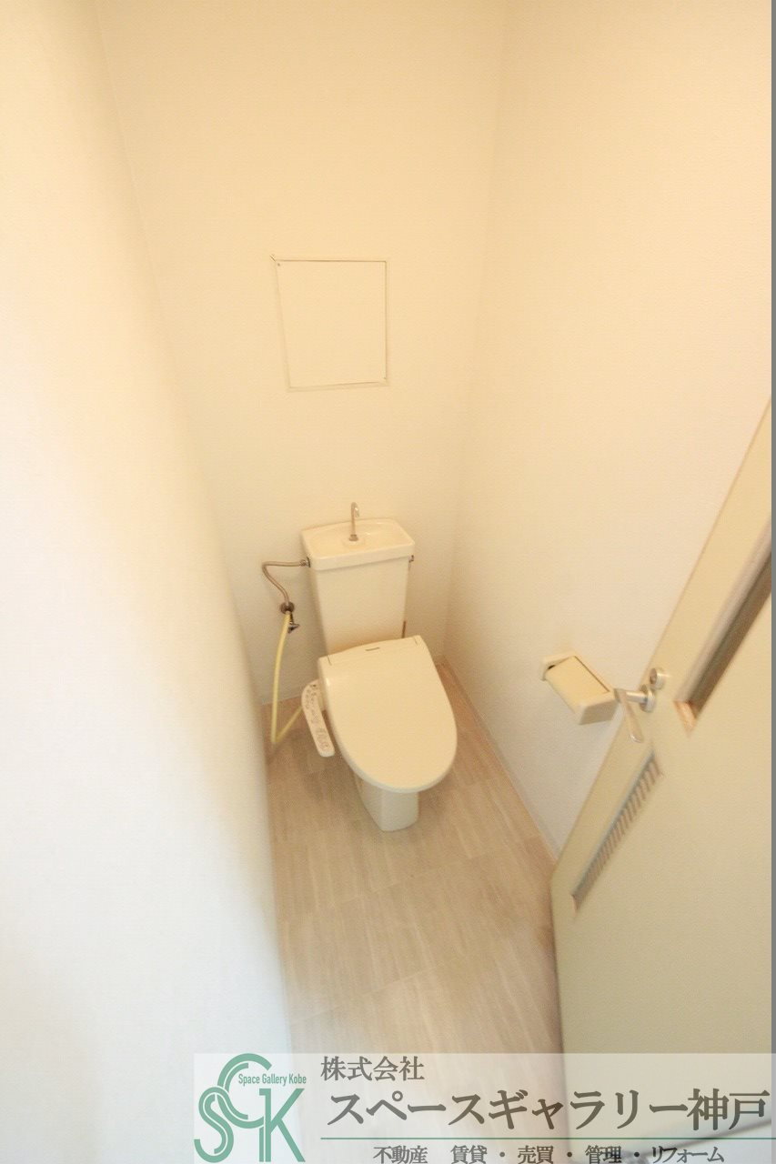 パールヒル清水が丘のトイレ|※同じ間取りの別のお部屋のお写真です
※色味仕様が異なる場合がございます