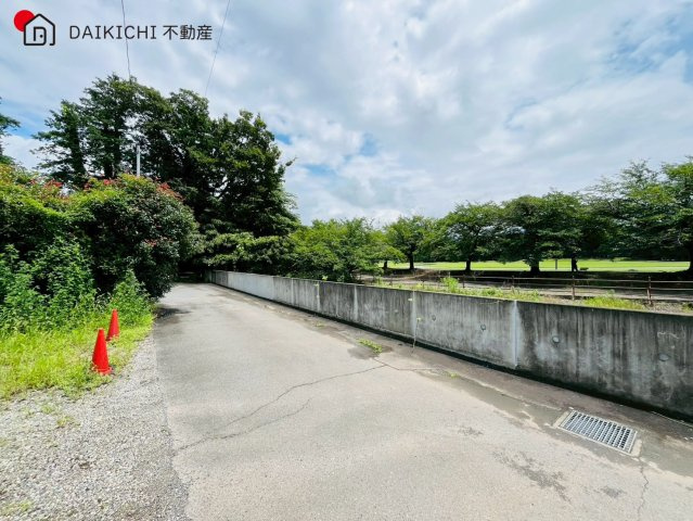 【前面道路含む現地写真】 | 日高市高萩　中古戸建