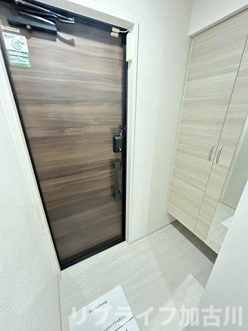 レジデンス尾上町の玄関