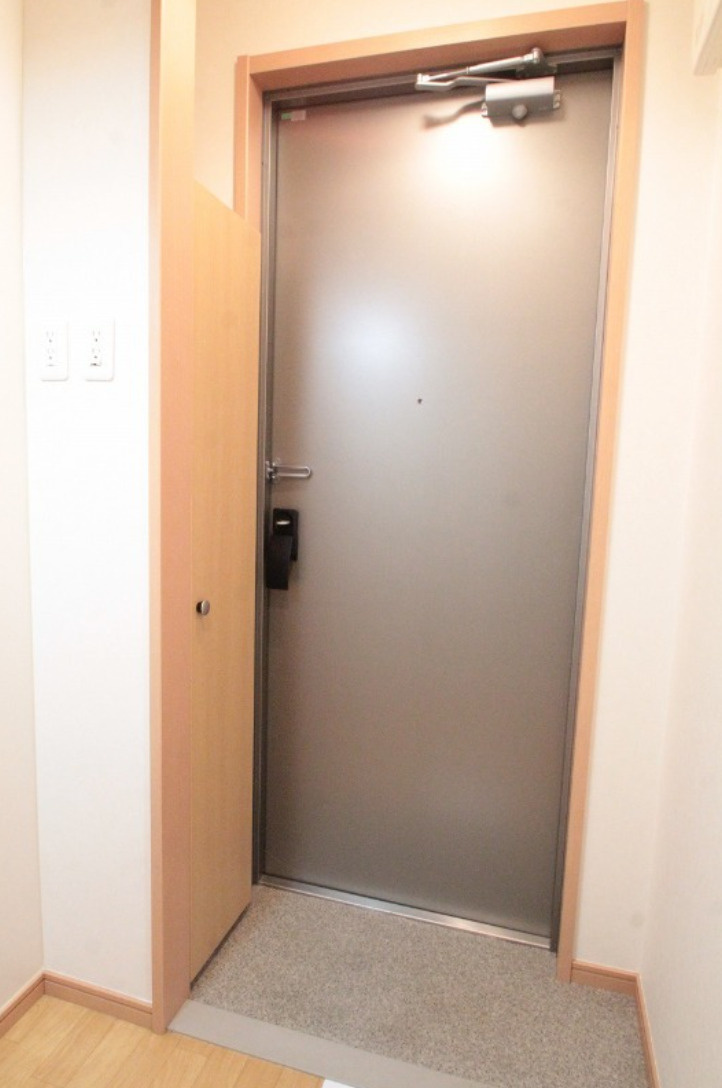 エスポワール池袋の玄関