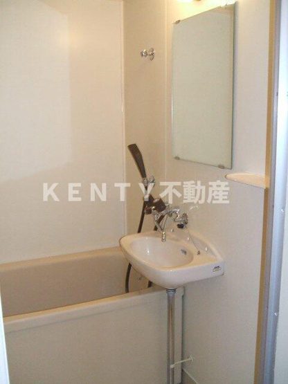 【浴室】 | 渡辺マンション | 日々の疲れを癒すお風呂付です