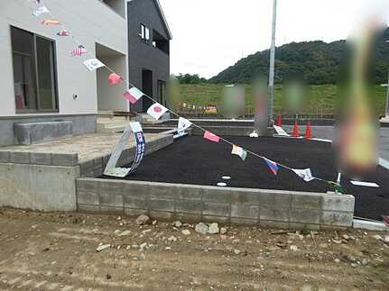 安佐北区深川１丁目の前面道路含む現地写真