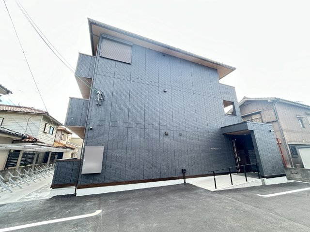 レジデンス尾上町の外観