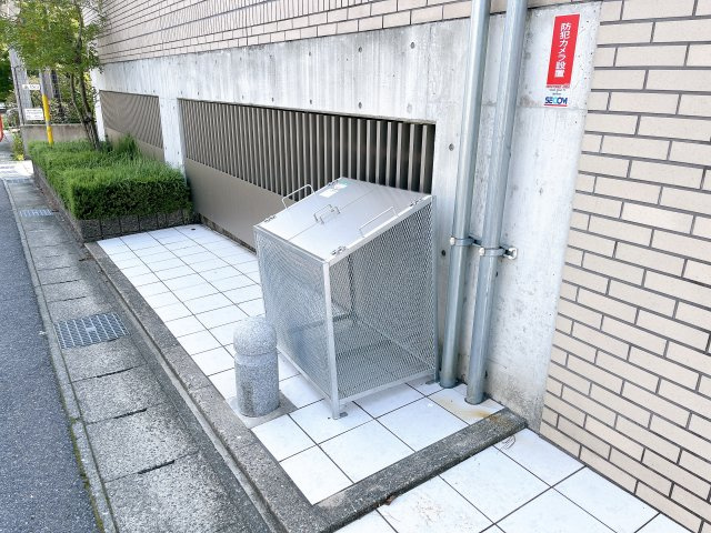 HOLLY HILLS RESIDENCE EASTのその他共用部分
