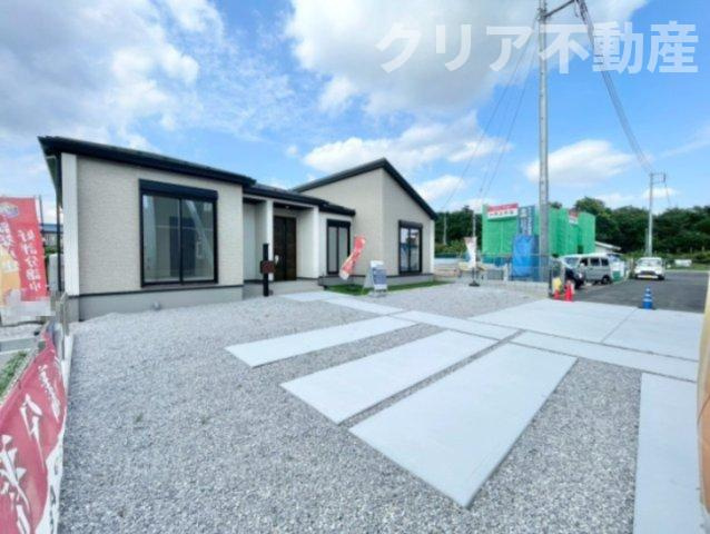 【駐車場】 | 榛東村新井新築　平屋　敷地83坪！