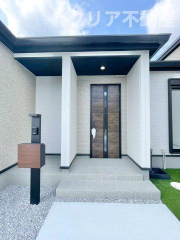 【エントランス】 | 榛東村新井新築　平屋　敷地83坪！