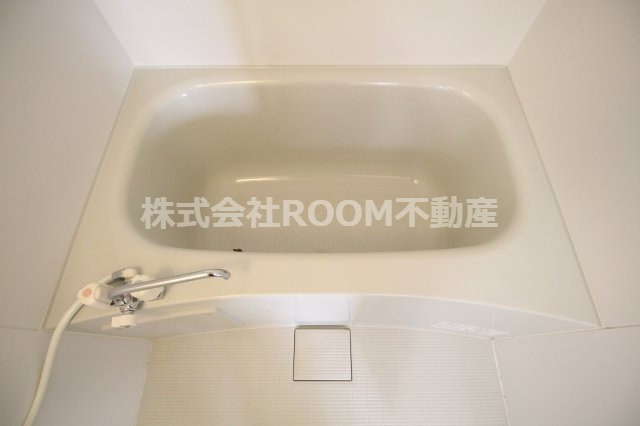 スカイコート年見の浴室|コンパクトで使いやすいお風呂です