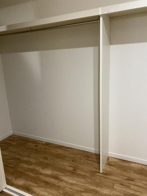 エレガンスビルの収納