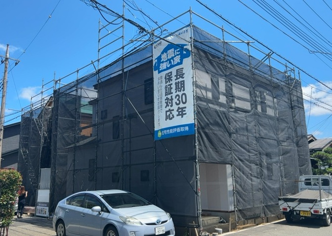 【発電・温水設備】 | 省エネ給湯器とは従来型の給湯器より熱効率が高く、少ない燃料でたくさんのお湯を沸かすことが出来る高効率な給湯器のことを指します。また、省エネ給湯器には種類があり、利便性や効果なども様々です。