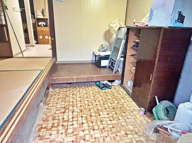 中古戸建　和歌山県海南市船尾の玄関
