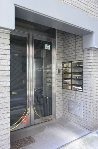 安堂寺Ｒタワーのエントランス