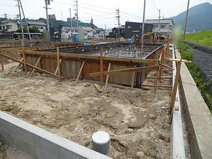 安佐北区深川１丁目の外観