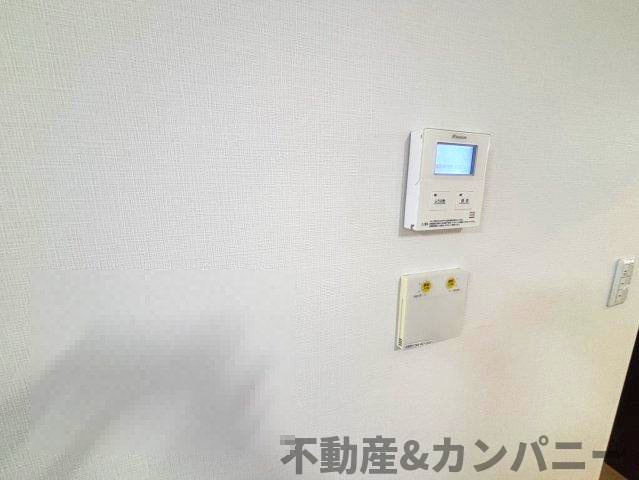 中村4丁目の中古戸建の防犯設備|リモコンをまとめました