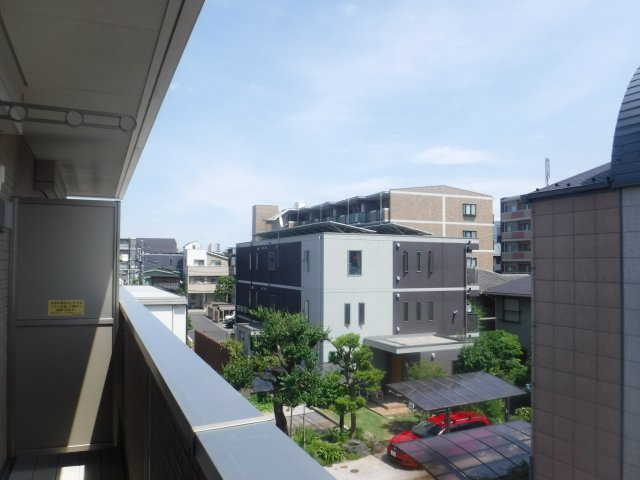 サウスコートのバルコニー|他のお部屋の参考写真となります。