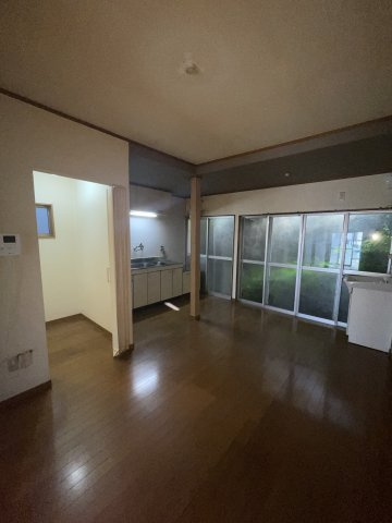 兵庫区熊野町5丁目貸家の居間・リビング