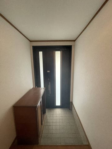 兵庫区熊野町5丁目貸家の玄関
