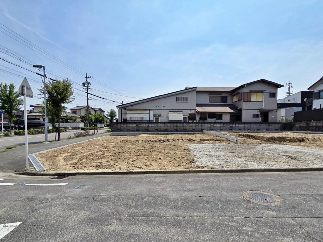 【外観】 | 知多市つつじが丘3丁目　2号棟【仲介手数料0円】