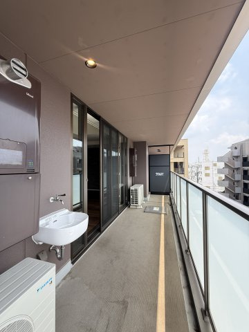 【バルコニー】シークリサンス西岡本