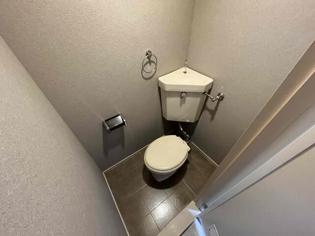 サンパレス高洲のトイレ