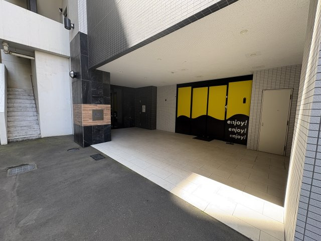 【エントランス】レゾ札幌 