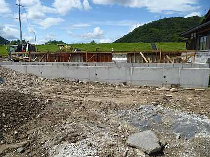 安佐北区深川１丁目の外観