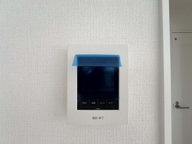 宜野湾市嘉数（全8棟）C号棟のセキュリティ|C号棟　TVモニター付きインターフォン♪
