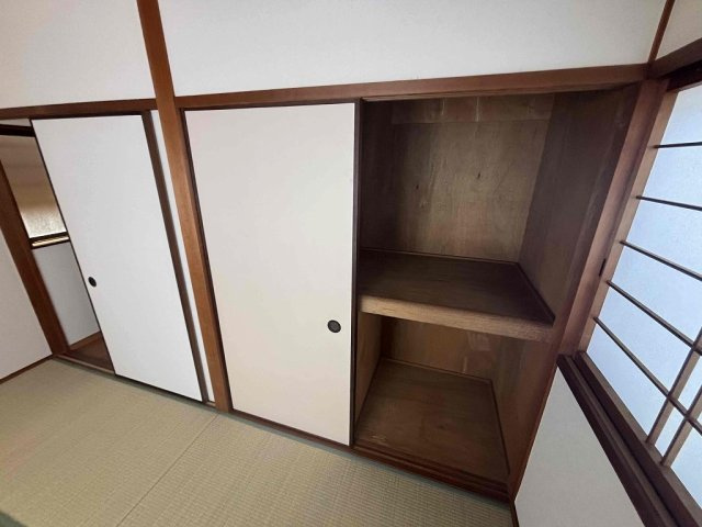 塩屋台3丁目戸建の収納