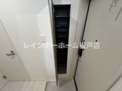 CB春日部ノヴァの玄関|シンプルで使いやすい玄関です