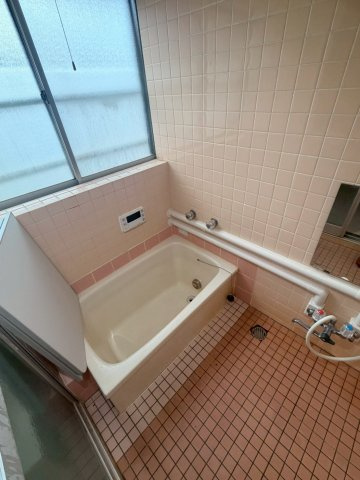 柏崎市橋場町レントハウスの浴室