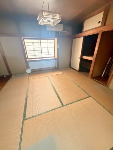 柏崎市橋場町レントハウスの和室
