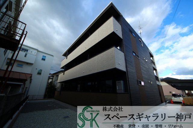 ルポ舞子弐番館の外観