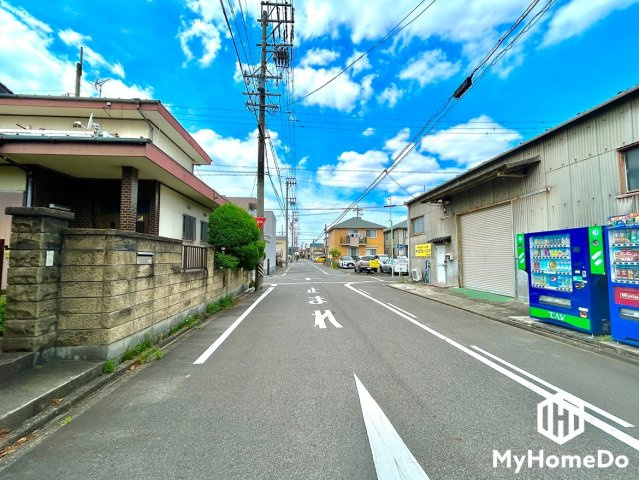 北区天道町　1期　の前面道路含む現地写真