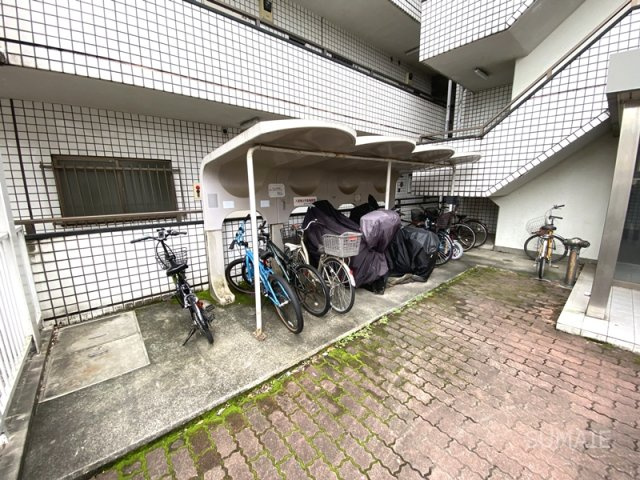 ホワイトパレス大宮のその他共用部分|駐輪スペースその2