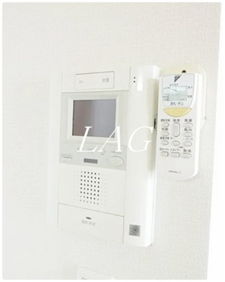 【セキュリティ】 | サンクレス | モニター付きインターホンです。