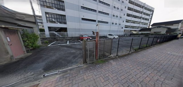 第22富士モータープールの外観